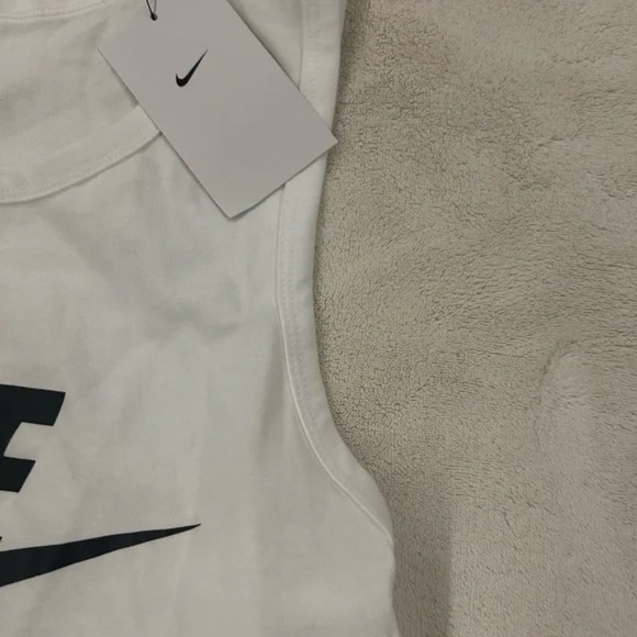 Nike Classic White with Black Logo Tank Top - Picture 4 of 7